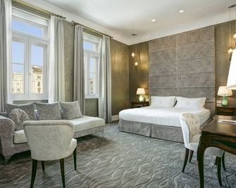 Grand Hotel Duchi d'Aosta - Trieste - Κρεβατοκάμαρα