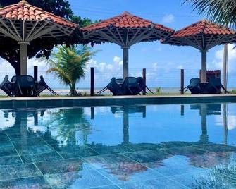 Condomínio Praias de Maragogi & Casas Deluxe - Maragogi - Pool