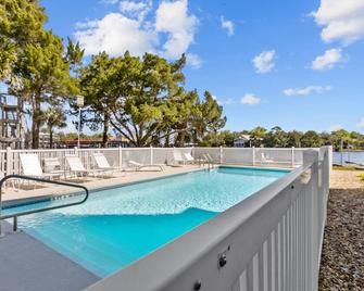 The Scallop Inn - Steinhatchee - Piscina