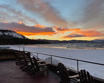 Crown Motel - Kings Beach - Balcony