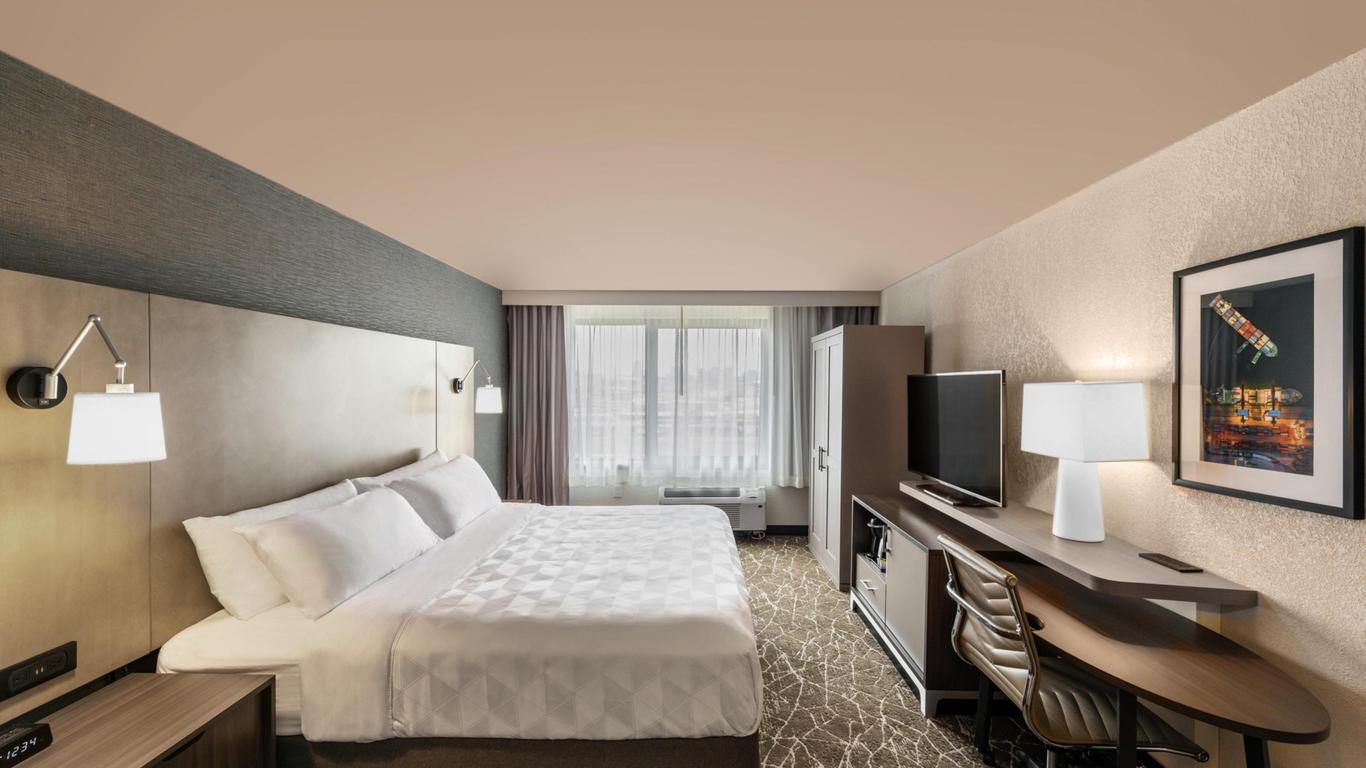 هوليداي إن نيوارك انترناشونال أيربورت بي آيتش جي