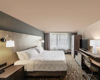 Holiday Inn Newark International Airport By IHG - Ньюарк - Спальня