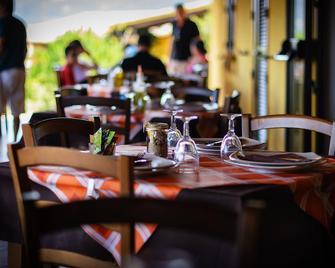 Agriturismo Lu Nodu - Aglientu - Restaurace