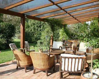 River Melody - Bettona - Innenhof