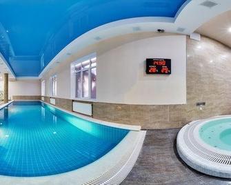 Triumph Hotel - Krasnodar - Πισίνα