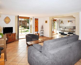 Stunning Home In Sorède With Wi-Fi - Sorède - Salon