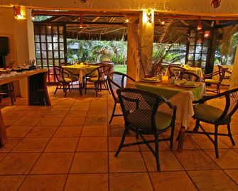 Porto da Lua Boutique Hotel - פראיה דו פורטה - מסעדה