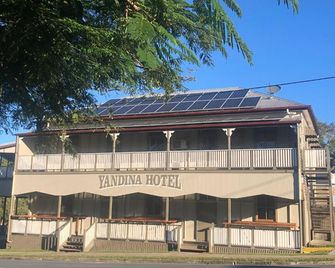 Yandina Hotel - Yandina - Budova