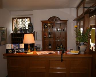 Glocke Weingut und Hotel - Rothenburg ob der Tauber - Vastaanotto