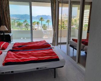 FeWo Mallorca-ideal - Mercedes - Cala Millor - Camera da letto