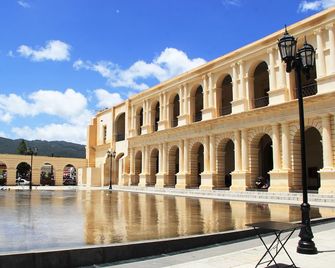 Plaza Gallery Hotel & Boutique - סן קריסטובל דה לס קאסאס