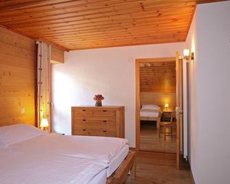 Hôtel La Tour d'Aï - Leysin - Bedroom