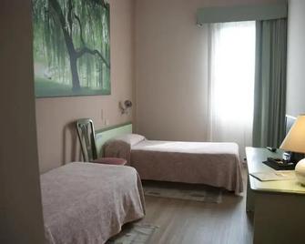 Hotel Valbrenta - Limena - Habitación