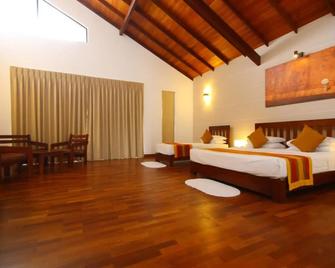 Kamili Beach Villa - Kalutara - Quarto