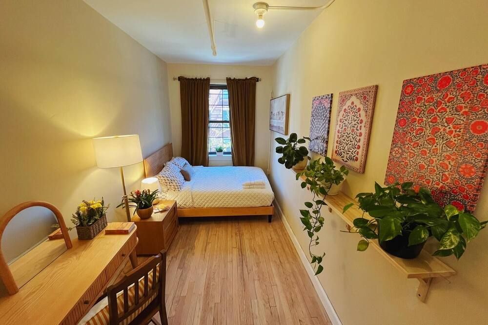 إنترفيث 21 - نيويورك - غرفة نوم