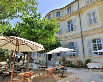 Château de Mazan - Handwritten Collection - Mazan - Patio