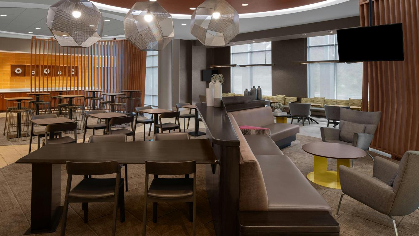 SpringHill Suites by Marriott Pittsburgh Southside Works