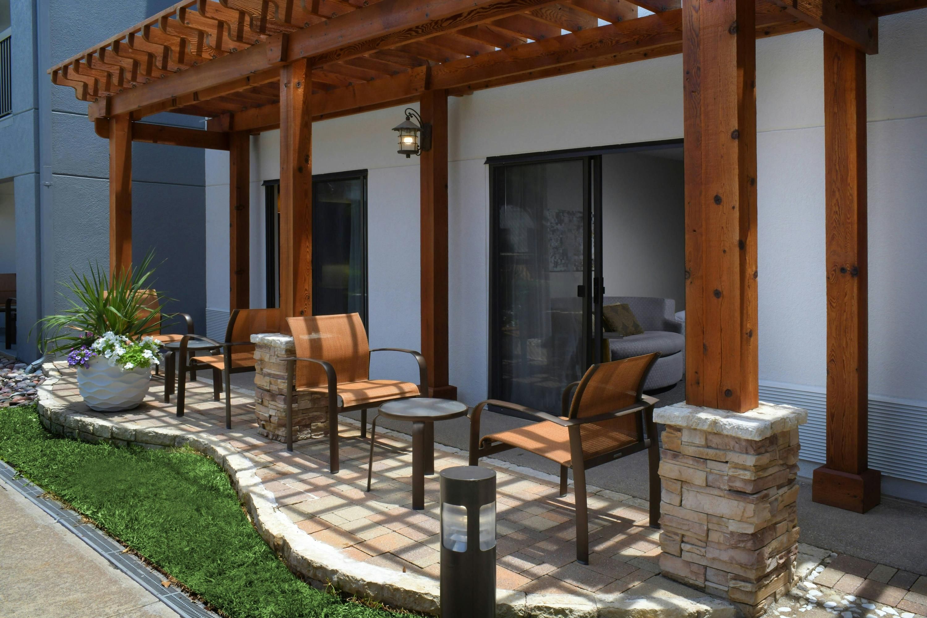 Courtyard by Marriott Dallas DFW Airport North