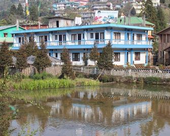 Hotel Blue Lagoon - Mirik - Edificio