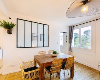 L'Imperti'Nantes- T3bis de Standing - Nantes - Dining room