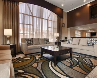 Best Western Pasadena Royale Inn & Suites - Pasadena - Lobby