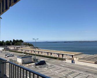 Appartement T3 A Balaruc-Les-Bains Avec Wifi Et Vue Sur L'Etang De Thau - Balaruc-les-Bains - Balcony