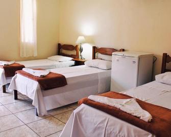 Pousada Baleia Azul - Rio das Ostras - Habitación