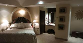 Hacienda Hotel - Reynosa - Bedroom