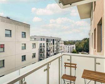 Kartuska Stylish Apartment & Parking by Noclegi Renters - Gdansk - Balcony