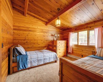 Hike And Ski Cabin With Fireplace in Fra - 法蘭哥尼亞
