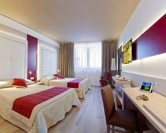 Hotel Victoria - Vicenza - Bedroom