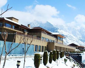 Taj Dal View Srinagar - Srinagar - Building