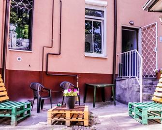 Amalienau Hostel & Apartments - กาลินอิงกราด - ลาน