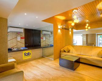 Fabexpress Jayshree - Nr Mumbai International Airport - Mumbai - Rezeption