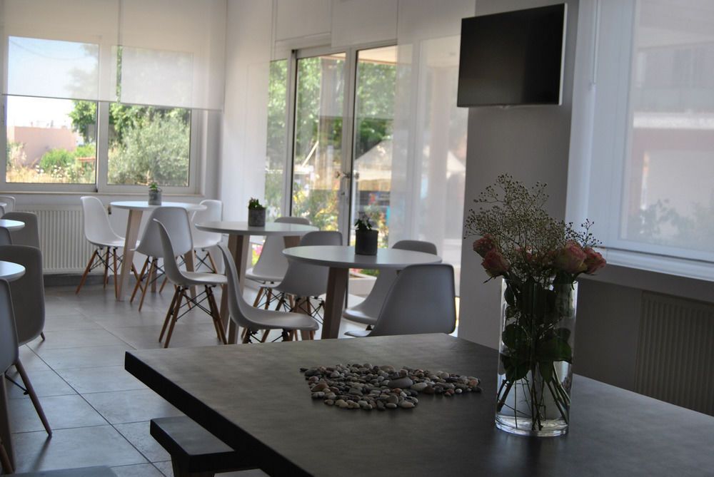 Theofilos City Hotel