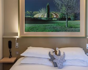 Hotel Spa Le Calendal - Arles