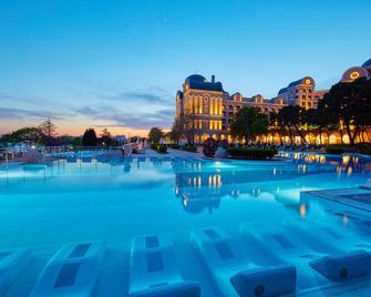 瑞尤赫利俄斯天堂飯店 - 式 - 陽光海岸 - 游泳池