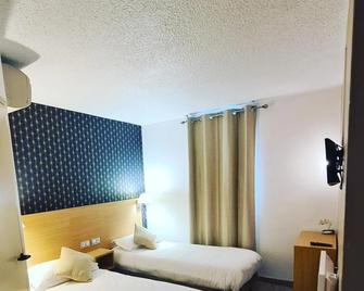 Hotel Les Beaux Soleils - Cergy
