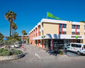 Ibis Styles Nice Cap 3000 Airport - Saint-Laurent-du-Var - Gebäude