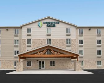 Woodspring Suites Fort Collins - Fort Collins - Building