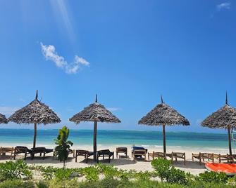 La Perla Beach Resort, Zanzibar - Your Beachfront Private Haven - Pwani Mchangani - Playa