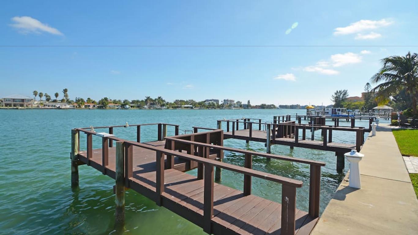 Westwinds Waterfront Resort