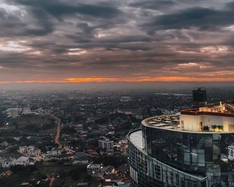 Latsavong Wanda Vista Vientiane - Wientian