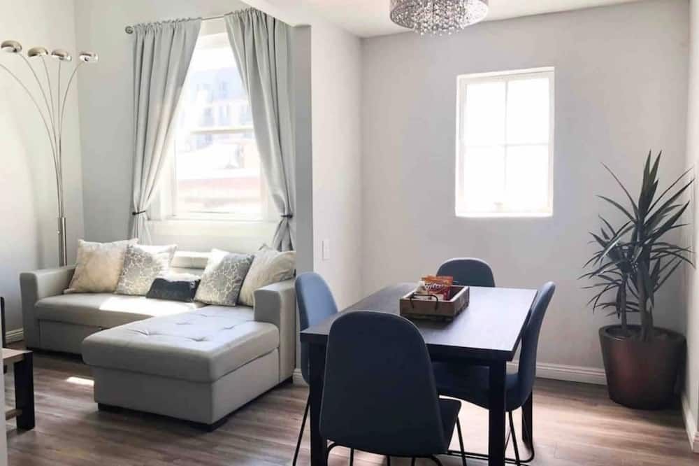 UNIT #3 2-bedroom/1-bath 700 sq. ft suite with Parking & 5 Beds including a full kitchen - سان دييغو - غرفة طعام