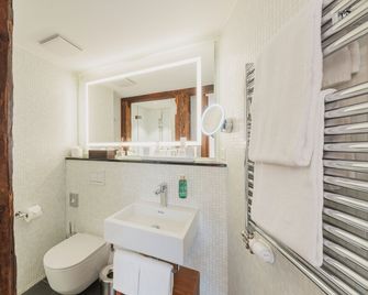 Tailormade Hotel Rüden Schaffhausen - Schaffhausen - Habitación