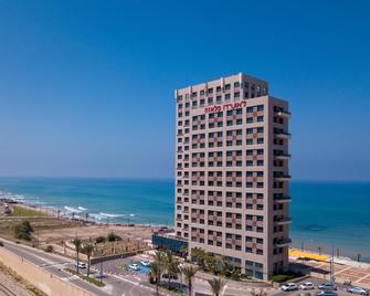 ليوناردو بلازا حيفا - حيفا - مبنى