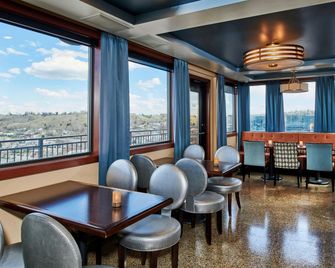 Hotel Alex Johnson Rapid City, Curio Collection by Hilton - Rapid City - Restauracja