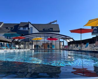 Logis Hotels, Hôtel Aquilon, Saint-Nazaire - Saint-Nazaire - Zwembad