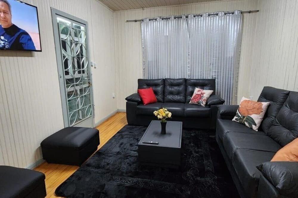 كاسا أكونتشجانتي إي براتيكا - كاسكافيل - غرفة معيشة