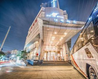 Jiangsu Hotel - شنغهاي - مبنى